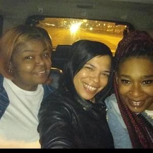 Meet your Posher, Monique